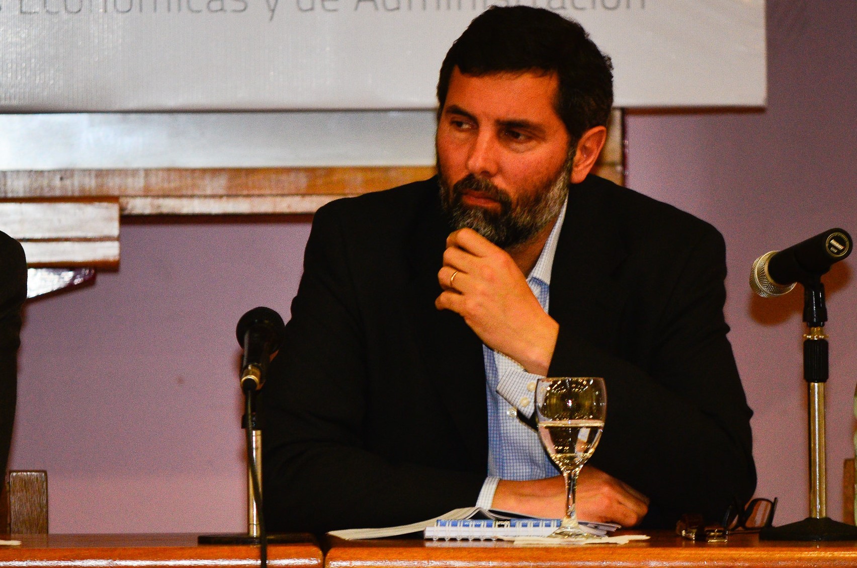 Rius, Andr&eacute;s